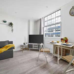 studio-in-the-heart-of-the-city-aldgate-zone-1.brighton-hotels-england.com/
